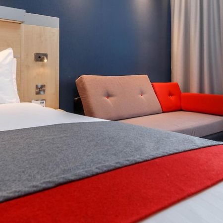 Holiday Inn Express Walsall M6, J10 By Ihg Экстерьер фото