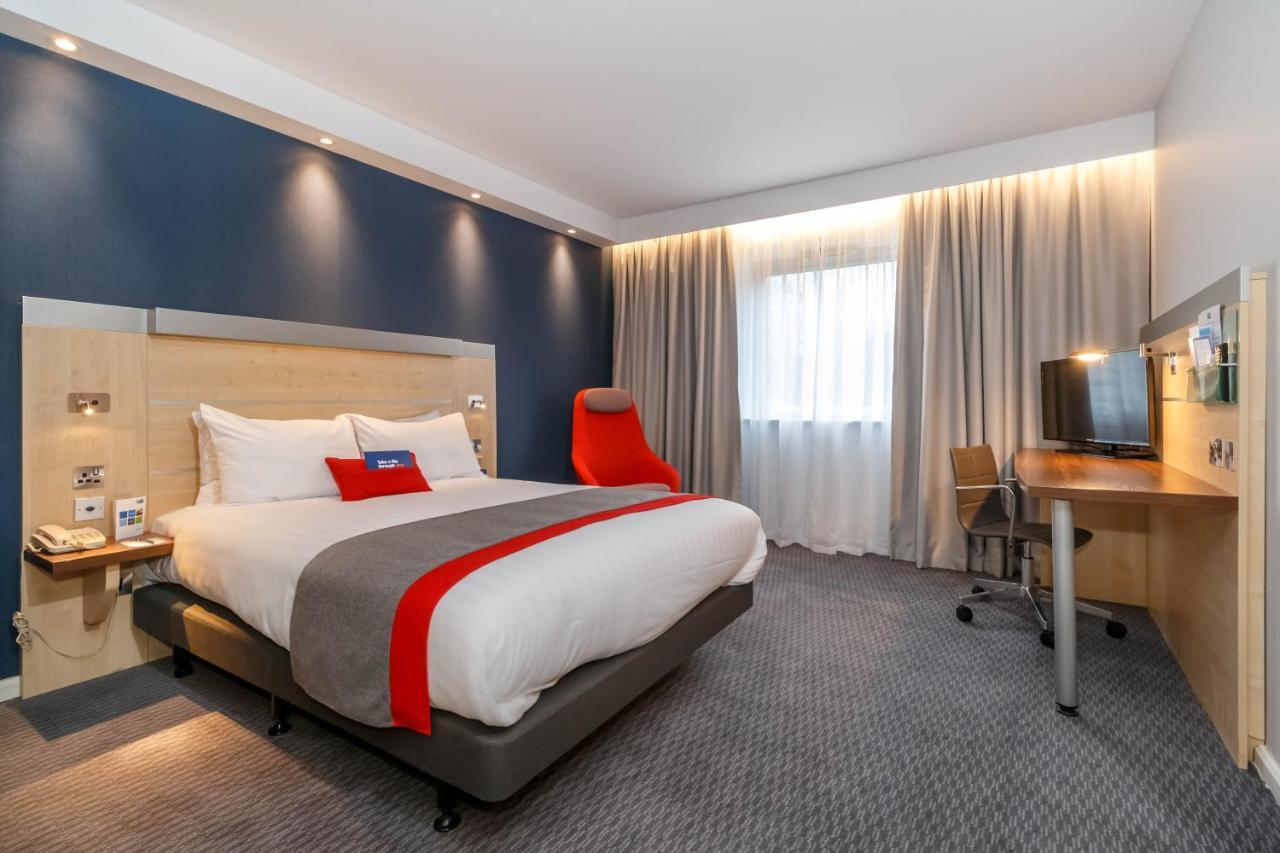 Holiday Inn Express Walsall M6, J10 By Ihg Экстерьер фото