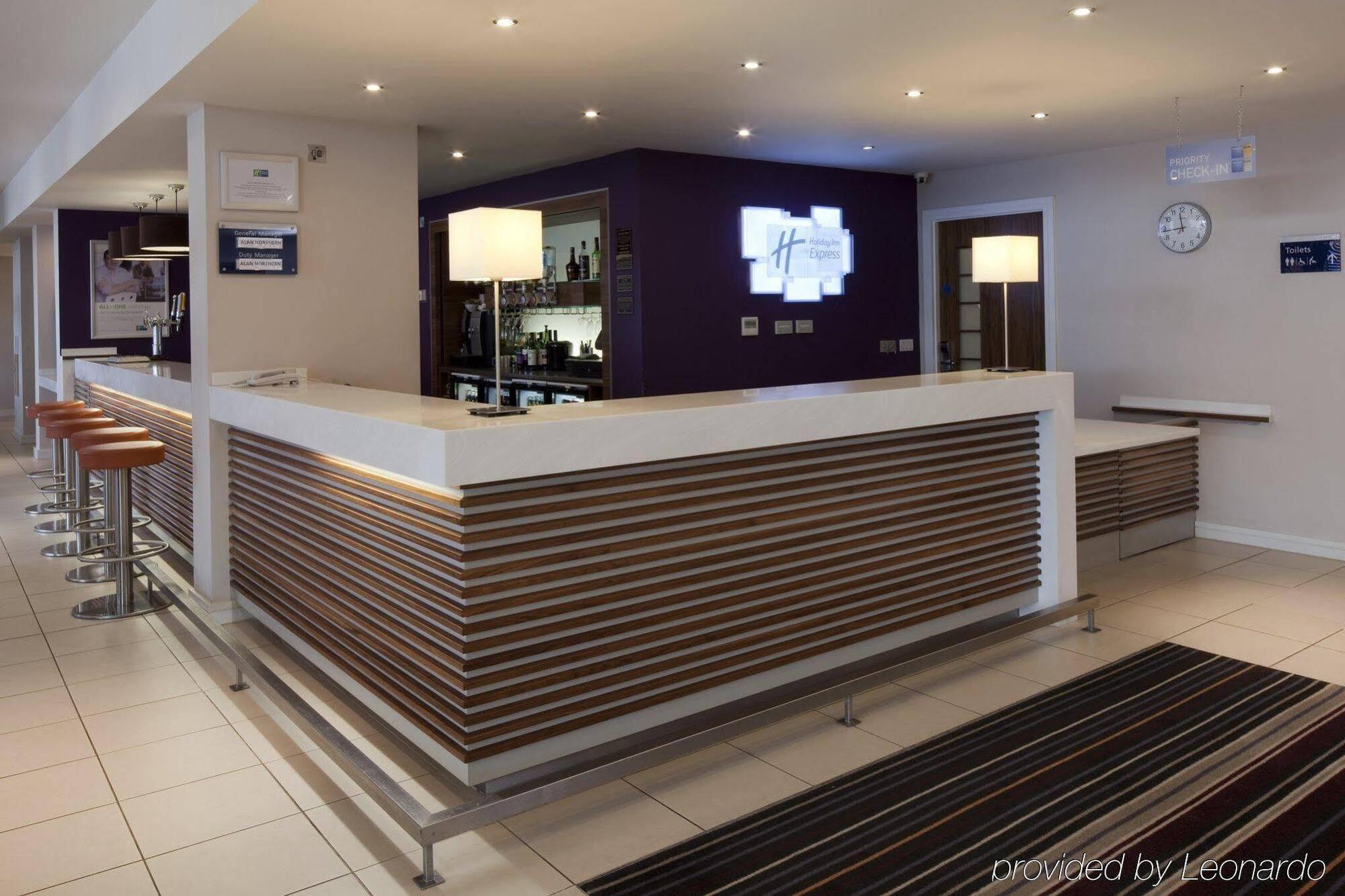 Holiday Inn Express Walsall M6, J10 By Ihg Экстерьер фото